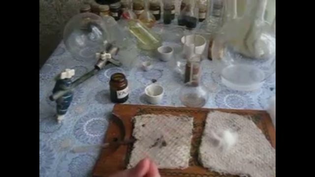 Как прикосновением пальца зажигать предметы? |Химия для школьников