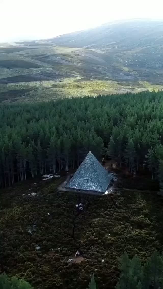 Загадочный Памятник Принцу Альберту