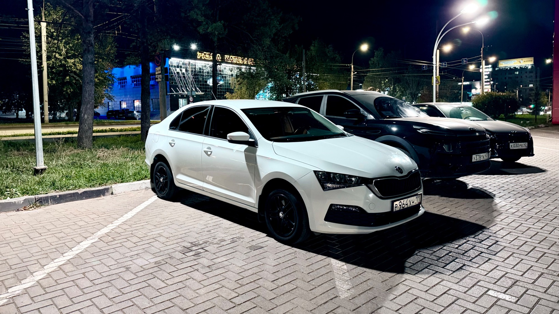 Skoda Rapid 2020 1,6 АКПП Общий вид автомобиля