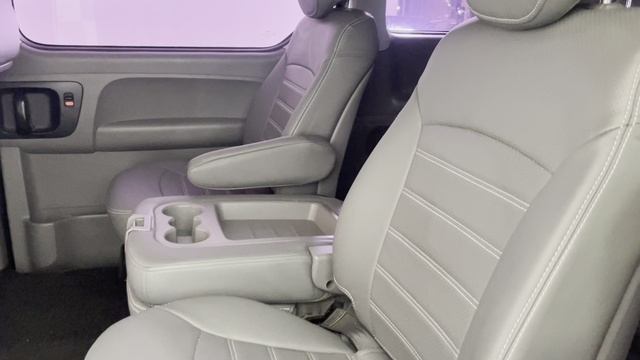 Hyundai Grand Starex 07000