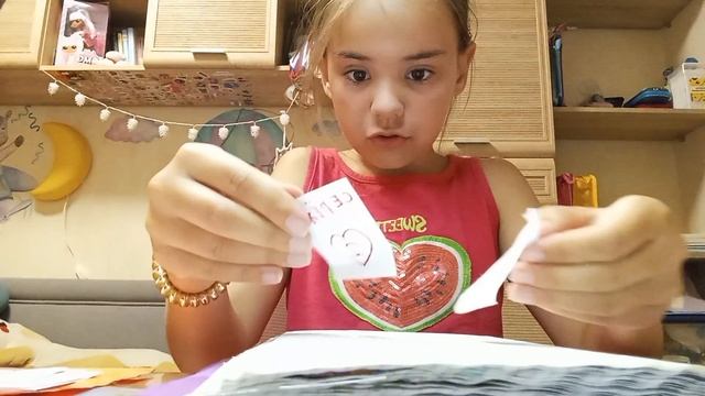 распаковка бумажных сюрпризов 🐸