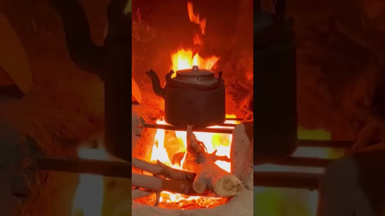 Тихая дождливая деревня и сельская пара 🌧️☘️