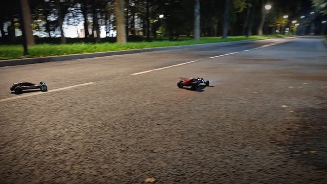 Катаемся втроём на Traxxas Bandit