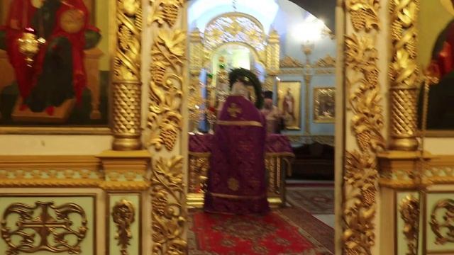 Exaltation De La Sainte Croix_ Procession