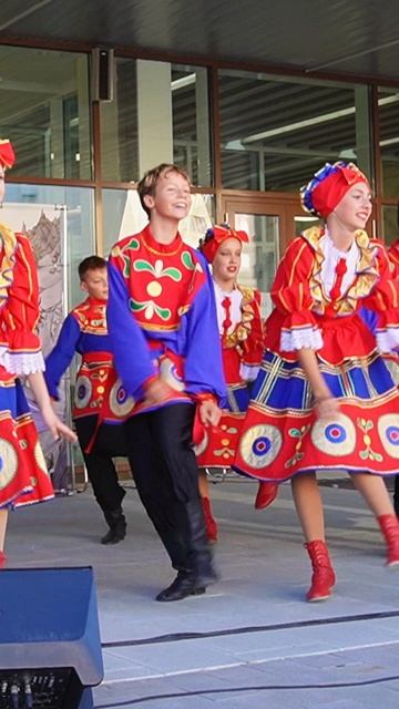 Взрыв эмоций на народном танце #сахалинскиеискорки #сахалин #танец #народныйтанец