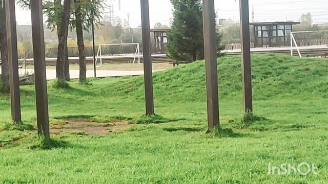 Опустевший пляж. Наша Бухта. Вот и осень пришла.