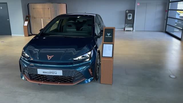 Cupra Born 2027 - Визуальный осмотр автомобиля .