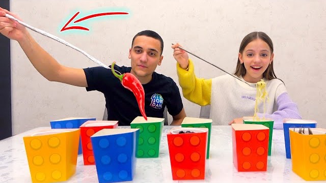 Настя Vs Саша ЧЕЛЛЕНДЖ Ложка Вилка палиці CHALLENGE My Little Nastya