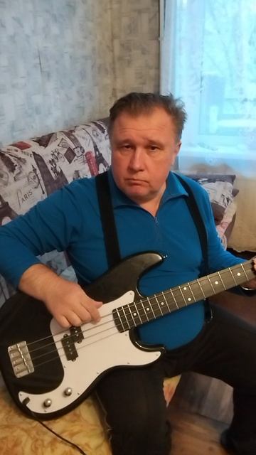 бас гитара импровизация
