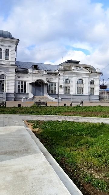 Поездка в Александров. #осеньосень #открываюмир #городалександров #золотоекольцороссии #вокзал