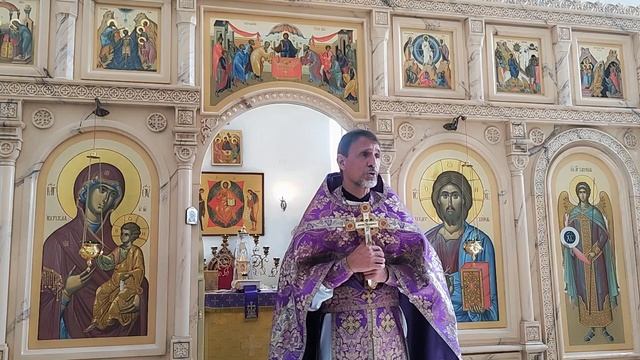 Воздвижение Честного и Животворящего Креста Господня. 27.09.2026