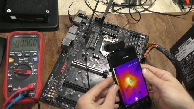 Ремонт материнской платы Gigabyte Z590 Aorus Pro Ax. Замена сокета, ремонт проце