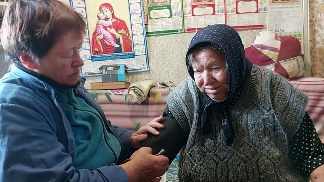 Золотушке вызвали скорую. Убрали дрова.
