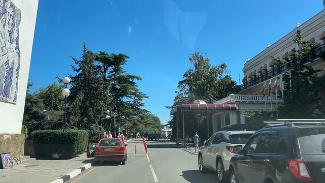Ялта. Володарского, Севастопольская, Гоголя ул.  На парковку. 05.09.2026. Крым. Crimea. Russia.