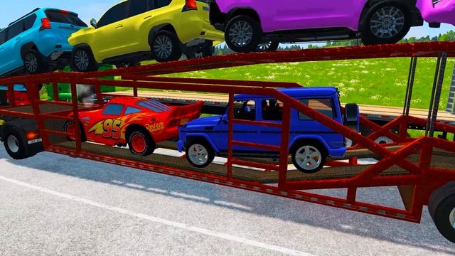 Грузовик McQueen с платформой | Перевозка — яма против машины #BeamNG.Drive