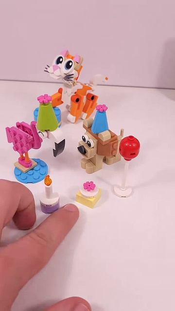 LEGO Creator Милая вечеринка животных (30715) против Оранжевого кота (30714)