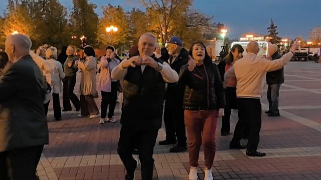 Хочу чтоб счастье длилось... 27.09.26...