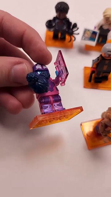 5/12 Паучиха Гвен из LEGO Spider-Man: Через вселенные (71050)