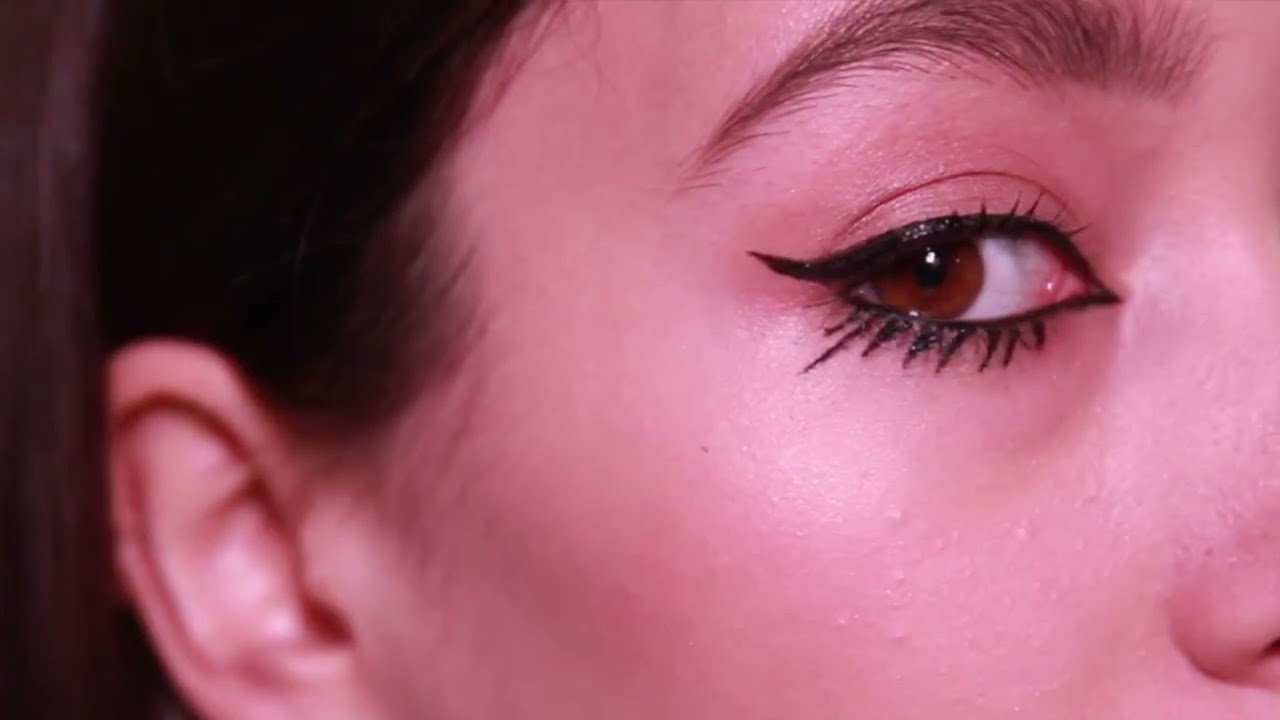 Жидкая подводка-фломастер EASY TOUCH LINER
