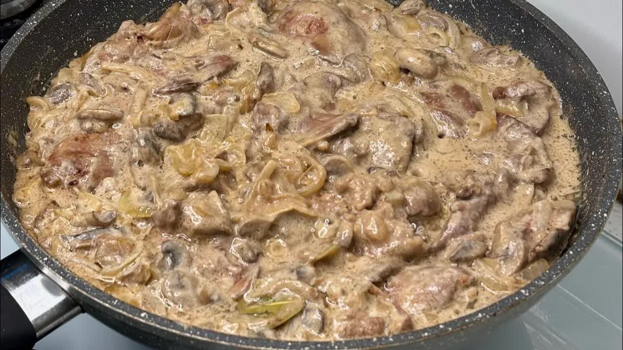 КУРИНАЯ ПЕЧЕНЬ С ГРИБАМИ — пальчики оближешь! Такую печень вы ещё не готовили!