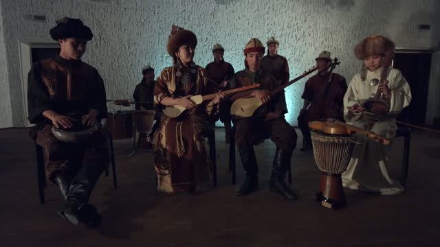 Кавер на музыку 'Игры престолов'. Ethnic Cover Of Game Of Thrones Theme - Kyrgyzstan, Central Asia