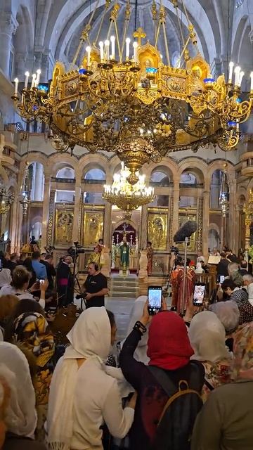 Праздничная  Патриаршая Литургия на Воздвижение Животворящего Креста Господня