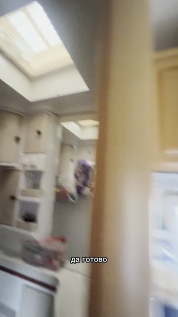 К нам приехал автодом! 🚐 Очень крутой — и хозяева тоже классные.