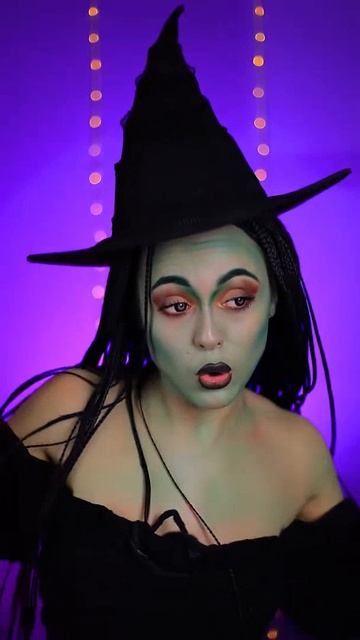 #wicked #tosstoss #glinda #elphaba #glindathegoodwitch #wickedasmr #asmrhair #toss #hair #cosplay