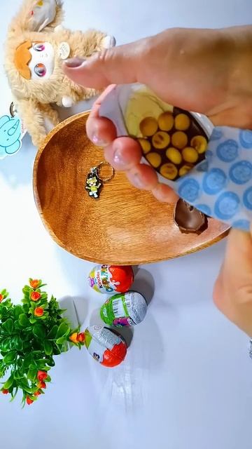 ASMR Unboxing Kinder Surprise Eggs ASMR New  #asmr #unboxing #unpacking #odlysatisfying