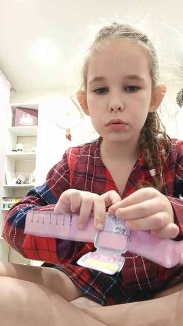 бумажные часы с аксолотликом