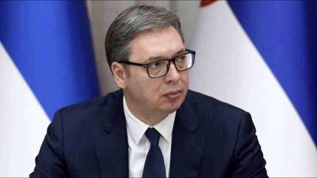 Президент Сербии Александр Вучич ушел в отставк