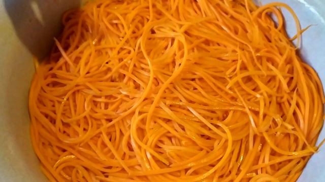 Морковь по корейски. (Классический рецепт)