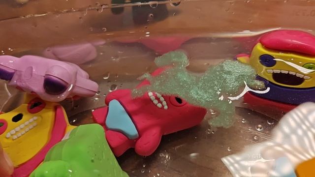 2 часть FUGGLER  купаются