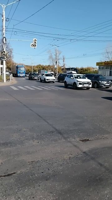 не работает светофор на Гастелло Инорс
