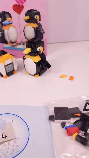 LEGO Пингвины влюбленные (40886) [278 деталей] Сборка
