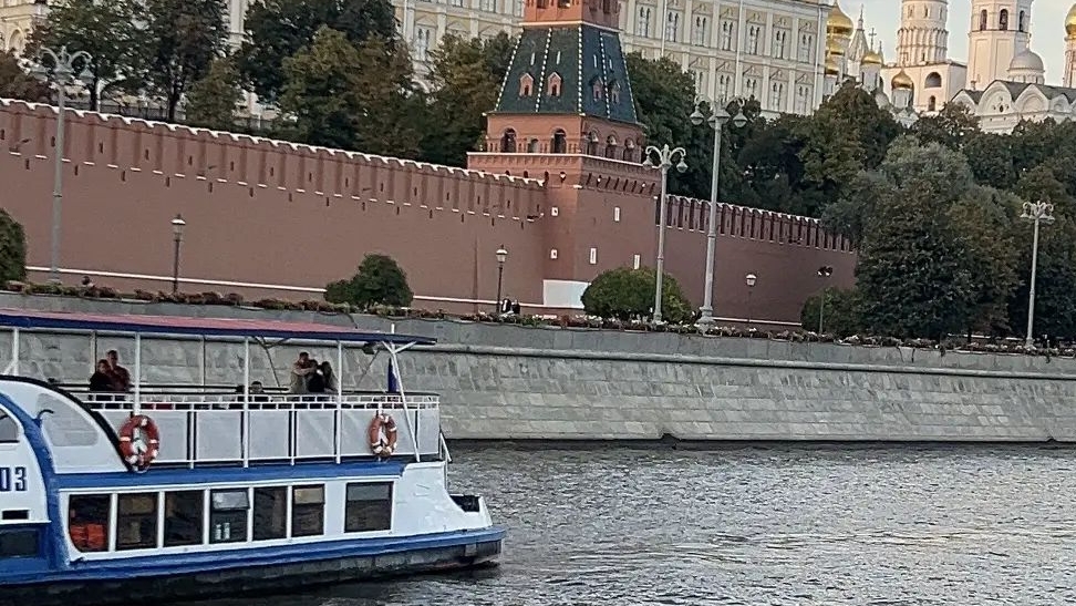 ПО РЕКЕ