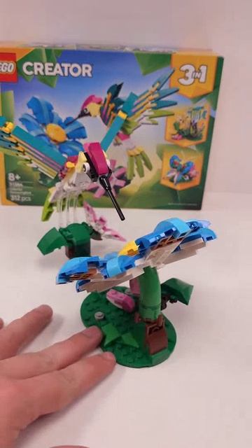 LEGO Creator Дикие животные: Разноцветный колибри (31384) [312 деталей] Обзор