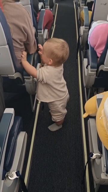 Первый перелёт в жизни малыша✈️👶🏼