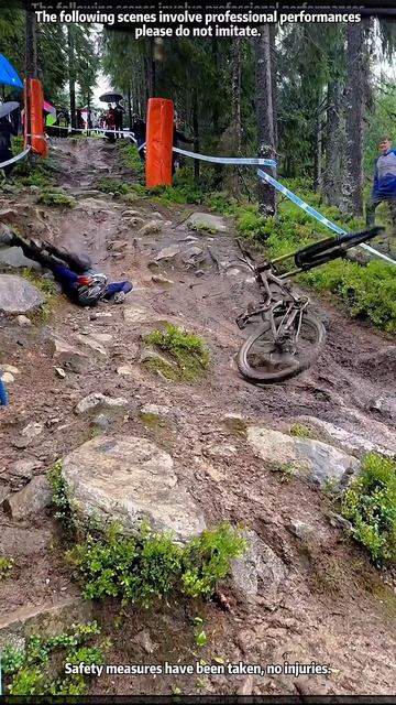 People Fail On The Bike