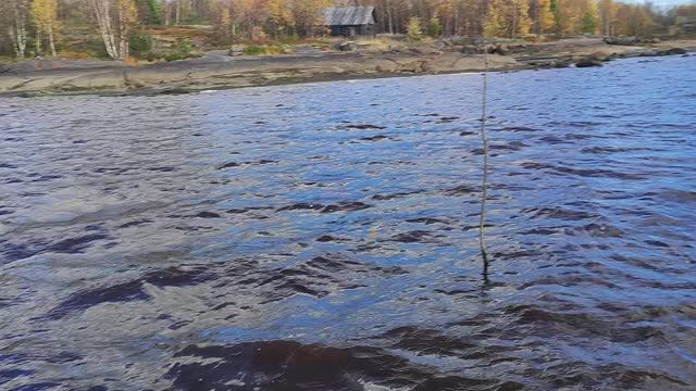 ПОДНИМАЮ СЕТЬ БЕЗ ЛОДКИ.ПЕШКОМ ПО МОРЮ.