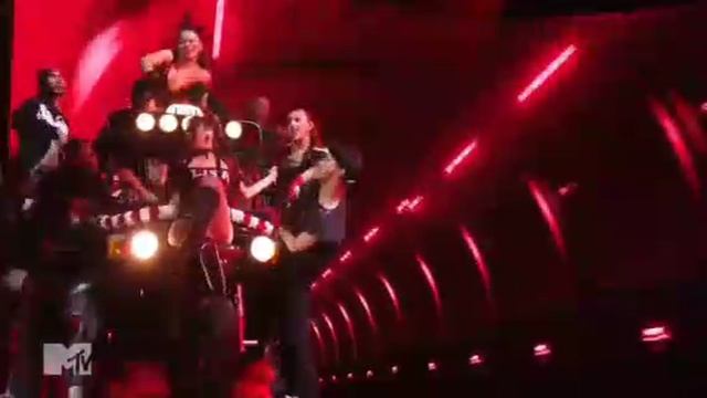 #Lisa - SaWaDiKa (Performance MTV VMA 2026)