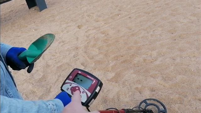 Как я зарабатываю лазая по мусоркам Питера? Dumpster Diving