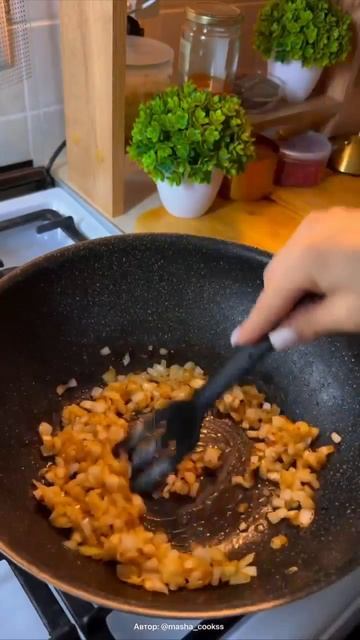 Котлетки в сливочно - грибном соусе на ужин😍