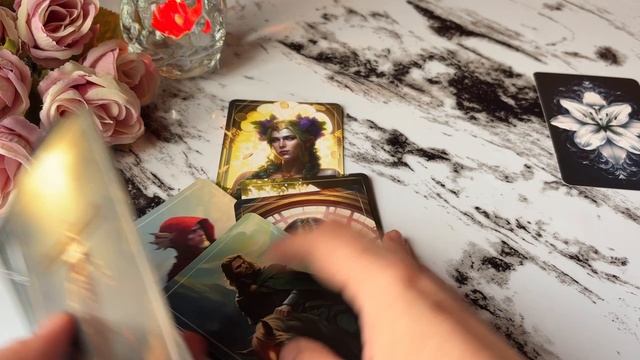 Он срочно хочет поговорить с тобой 🙋♂️❤️🔥💐Расклад по вариантам