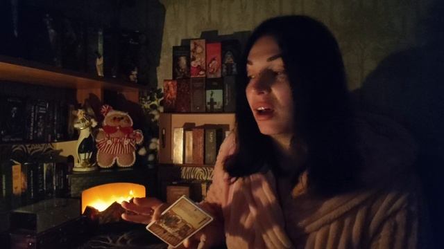 📌КАК ВЫ ЭТО ТЕРПИТЕ?! ЧТО ОНА ТВОРИТ 🙈#тародлямужчин