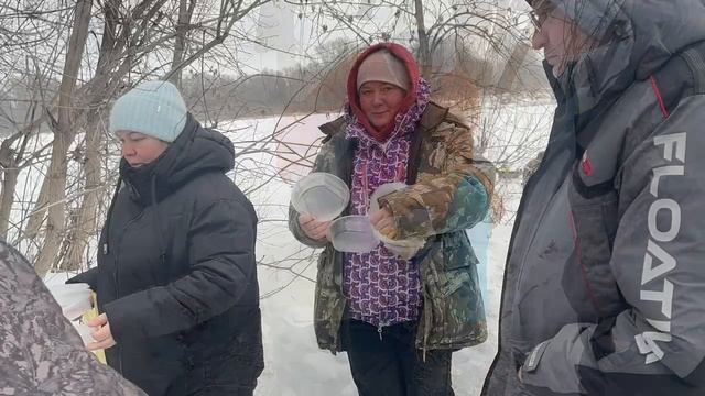 Лучшие моменты с зимней рыбалки от Джиперов👍