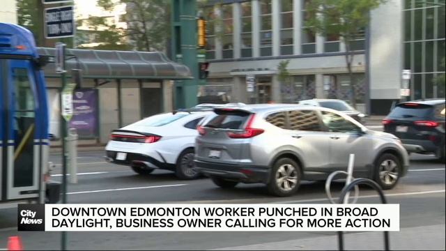 Employee Randomly Gets Punched While Walking To Work In Downtown Edmonton [igZcQrKl0nQ] (без втрат)