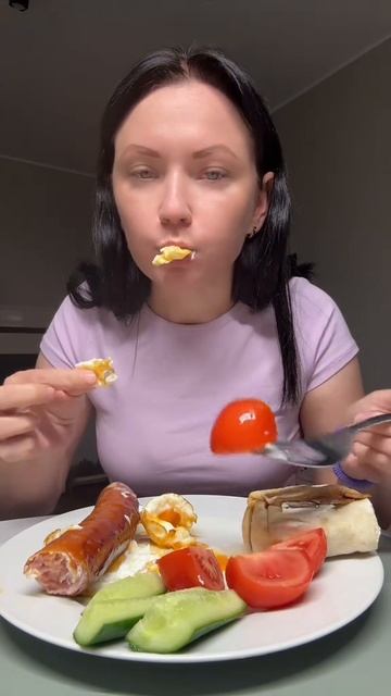 Еда на камеру.Мукбанг.Вкусно.