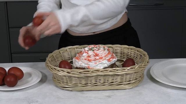 Блюдо плетеное овальное с вкладышем для кулича и яиц. AXBO