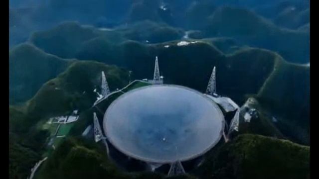 Гигантский китайский Sky Eye отмечает 10 лет слушания Вселенной